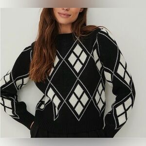 Black White Knit Argyle Sweater